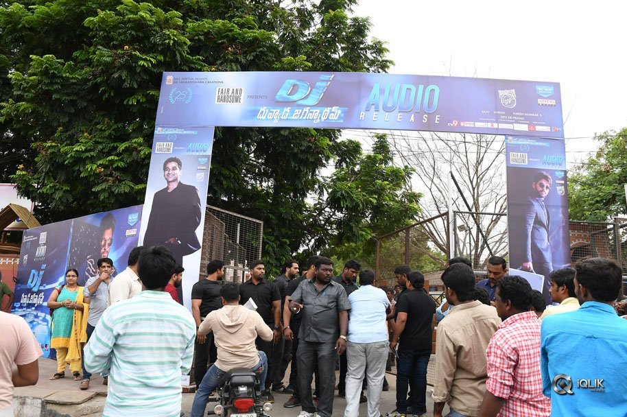 Duvvada-Jagannadham-Movie-Audio-Launch